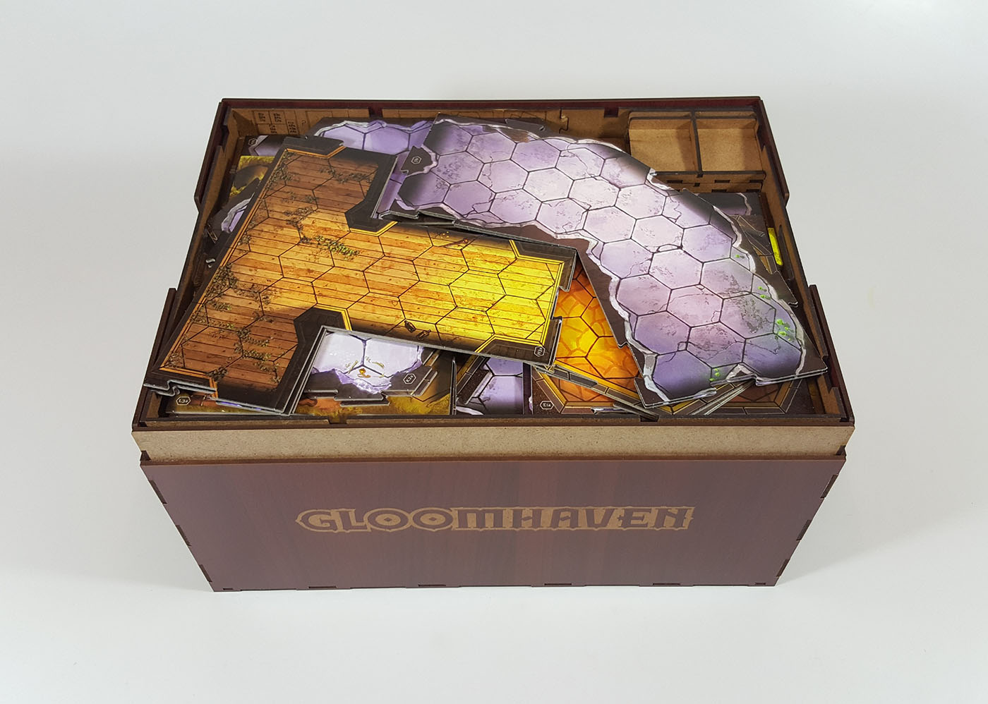 Игронайзер GameBoxAdvanced для Мрачной гавани (Gloomhaven)